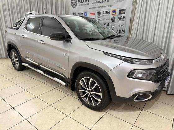 FIAT TORO 2.0 16V TURBO DIESEL VOLCANO 4WD AT9